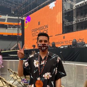 Meet your Posher, Carlson